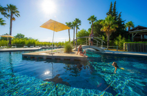 Les avantages de choisir un camping avec piscine dans le Gard